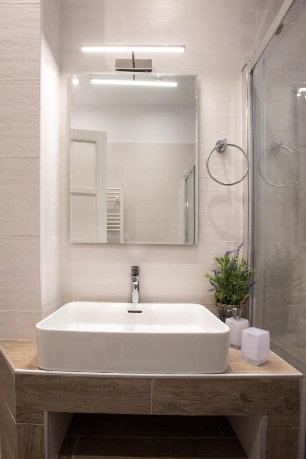 Blue Ark Lavish Sauna Suite Atény Exteriér fotografie